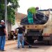 A Prefeitura de Cariri do Tocantins, por meio da Secretaria Municipal de Infraestrutura Urbana, segue realizando o serviço de tapa-buracos em diversas regiões da cidade que tiveram o asfalto prejudicado em consequência das chuvas.